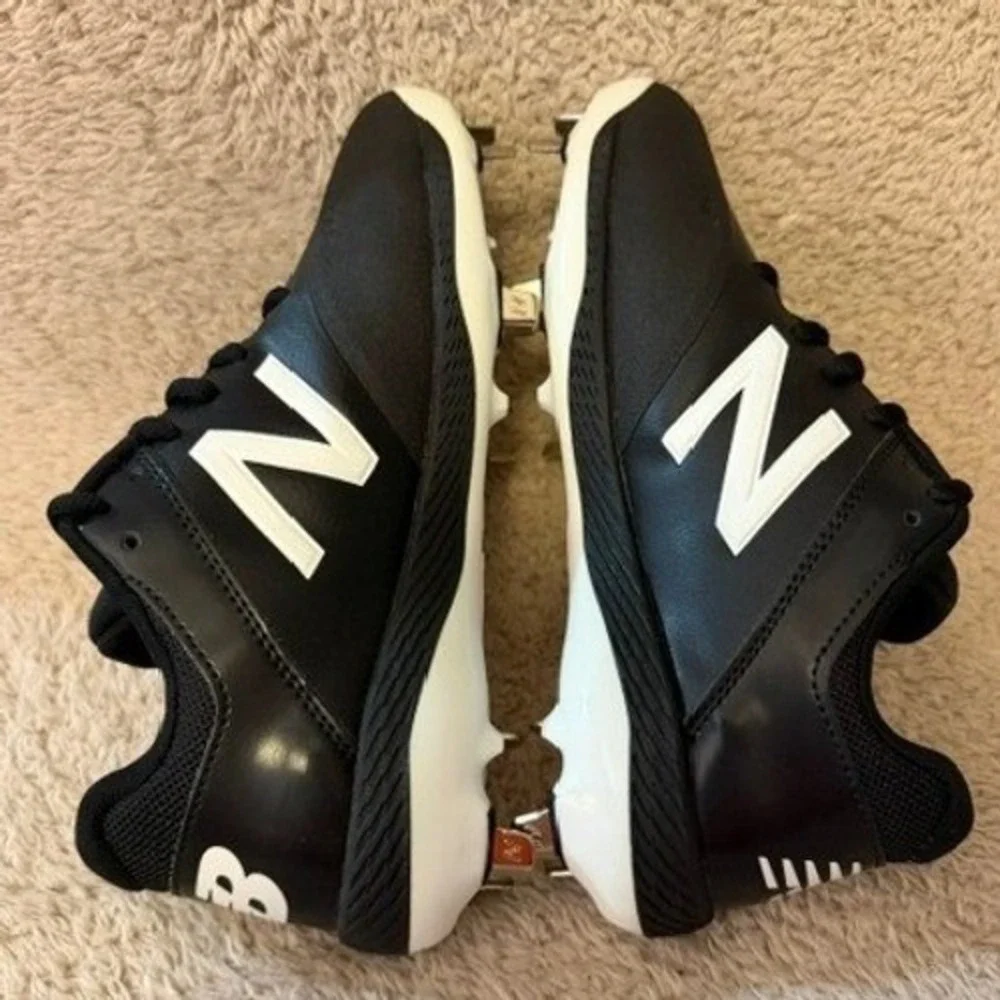 New Balance Fuse v1 Womens 5.5 D Wide Metal Softball Cleats Black White SMFUSEK1